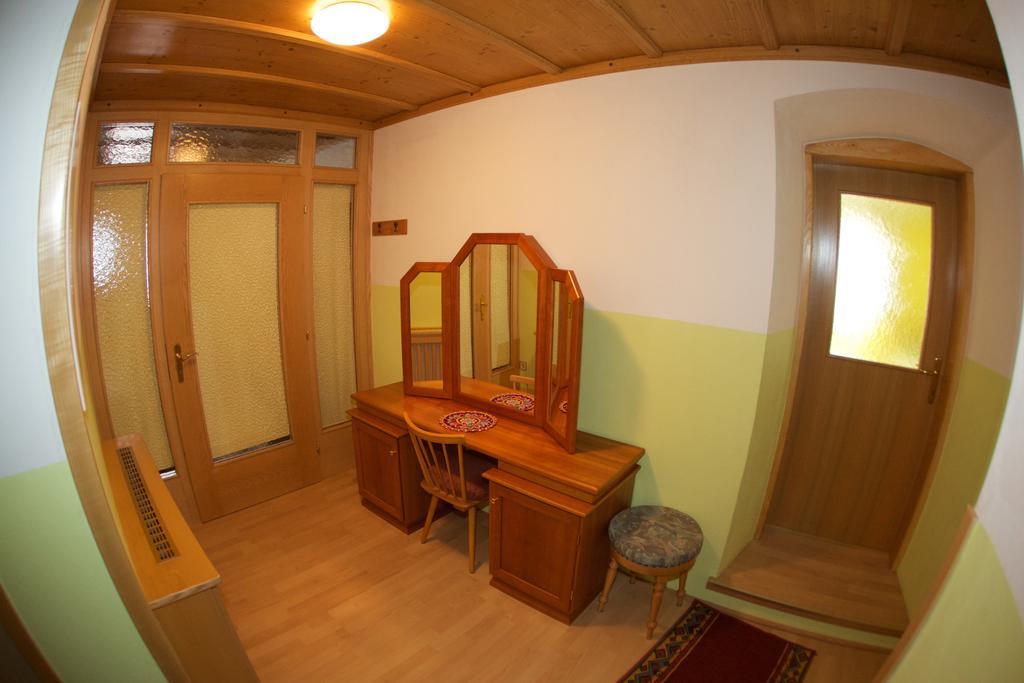 Apartament Haus Stoeffler Reisach Pokój zdjęcie