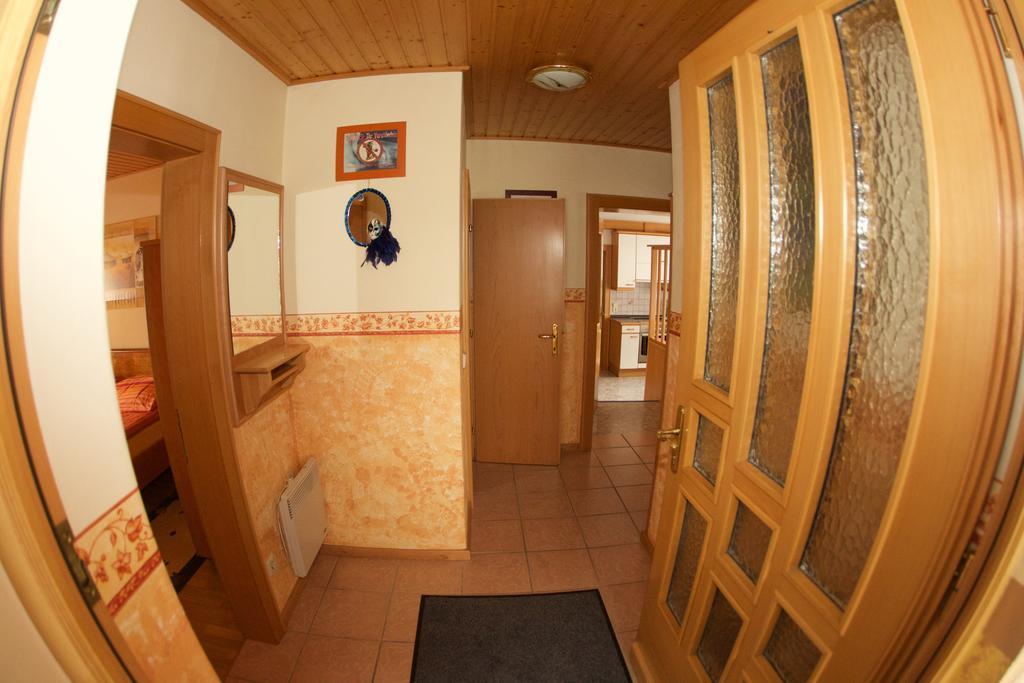 Apartament Haus Stoeffler Reisach Pokój zdjęcie
